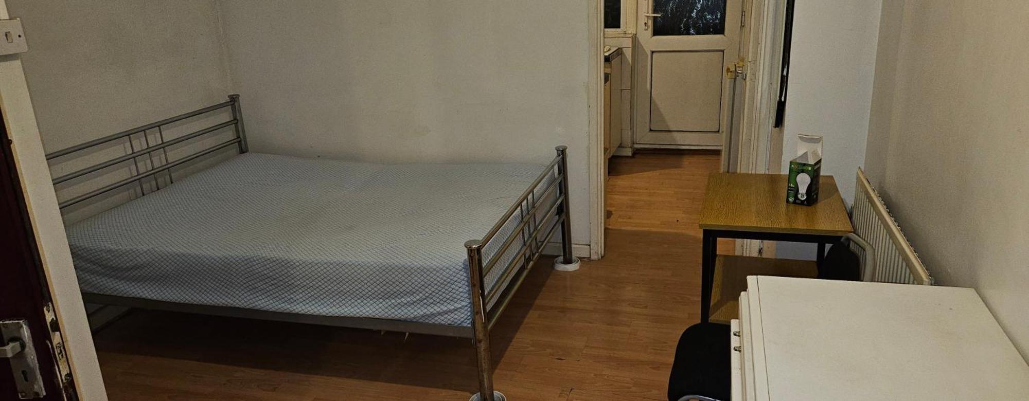 No Frills & Nothing Fancy 1 Bed Studio City Centre Cardiff Buitenkant foto