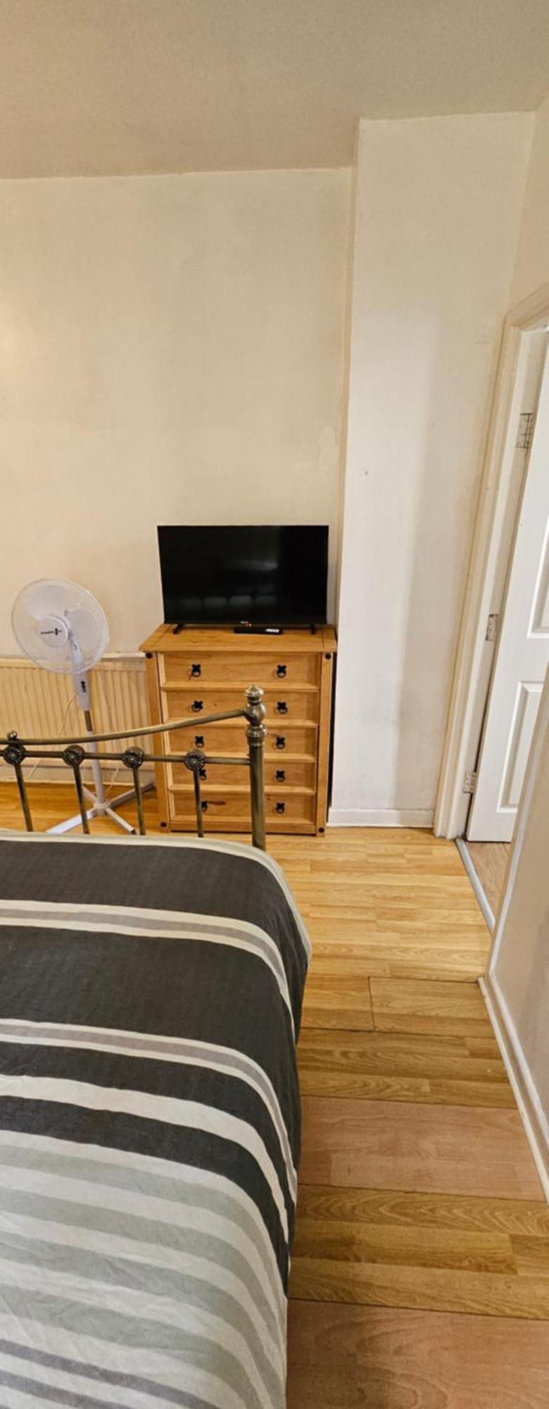 No Frills & Nothing Fancy 1 Bed Studio City Centre Cardiff Buitenkant foto