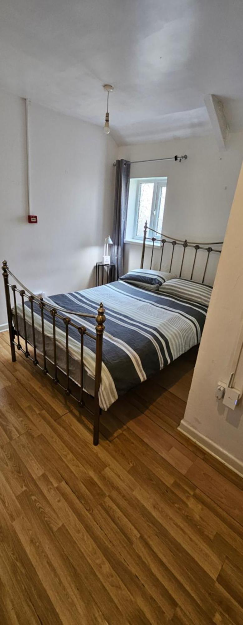 No Frills & Nothing Fancy 1 Bed Studio City Centre Cardiff Buitenkant foto
